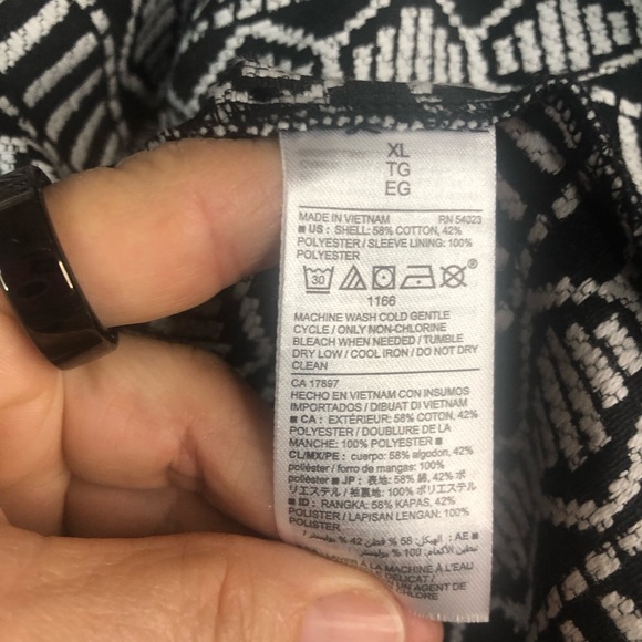 Old Navy Jacket Cardigan Short Boxy No Buttons Unlined Geometric Lightweight - Picture 6 of 8